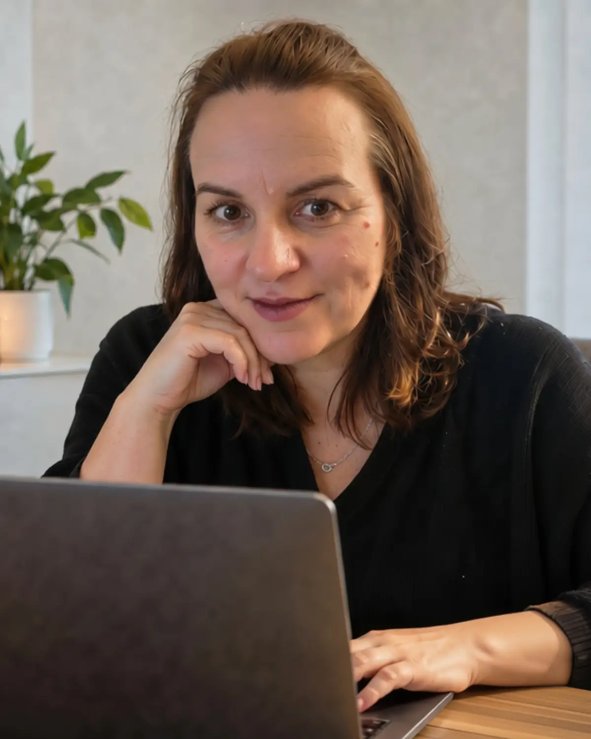 Dana from Social Growth Systems