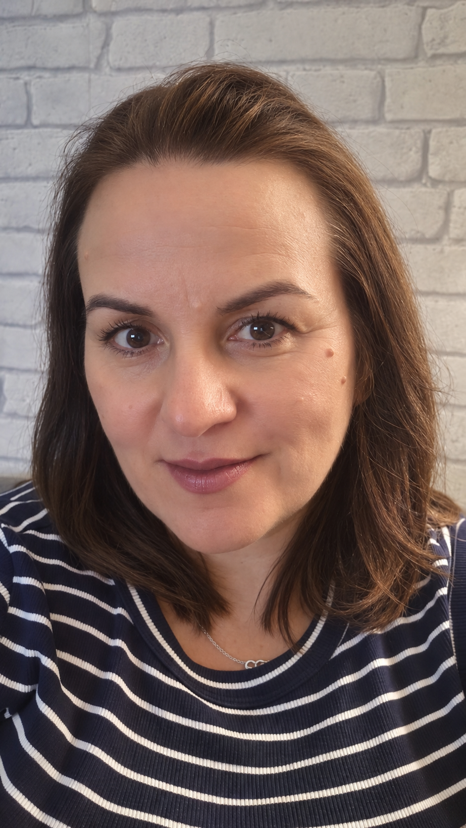Portrait of Dana Grochowska, founder of Social Growth Systems
